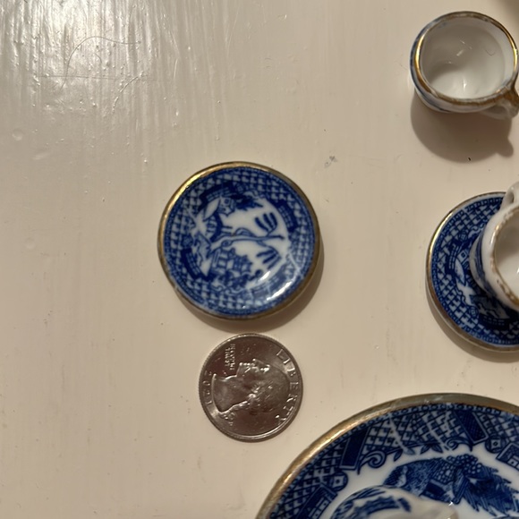 Antique miniature tea set - Picture 2 of 4